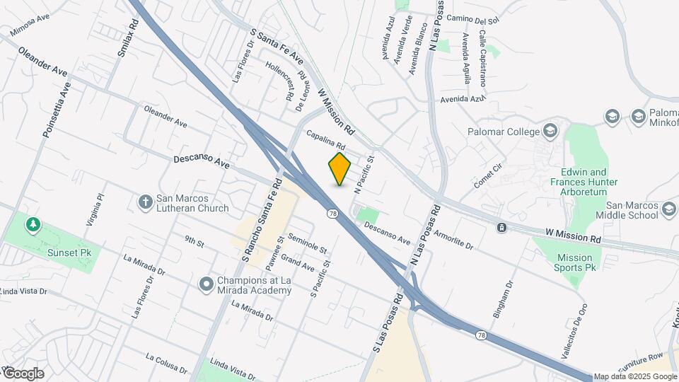 120 N Pacific St, Unit L3 Map and Location Details