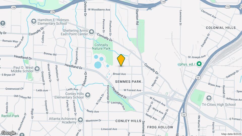 2408 Hillcrest Dr Map and Location Details