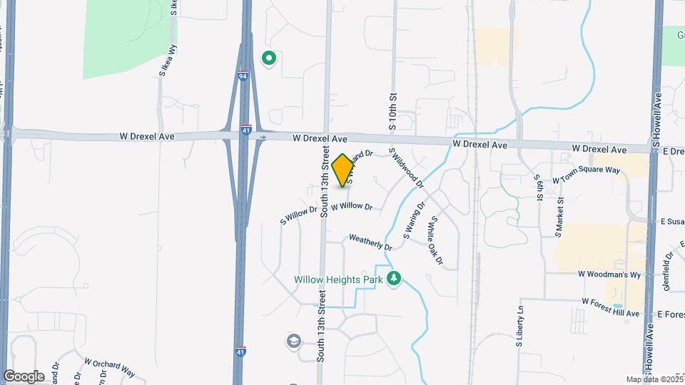 8045 S Wayland Dr Map and Location Details