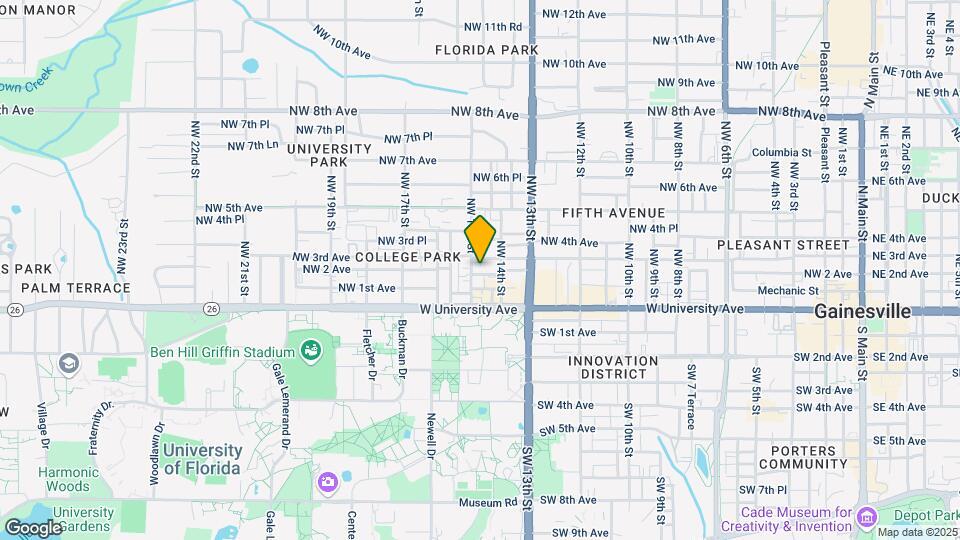 203 NW 15th St Map and Location Details