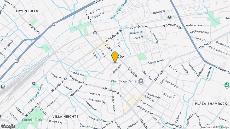 813 E 35th St Map and Location Details