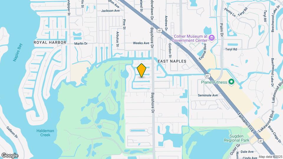 2736 Gulfview Dr Map and Location Details
