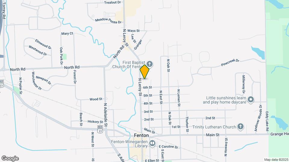 834 N Leroy St Map and Location Details