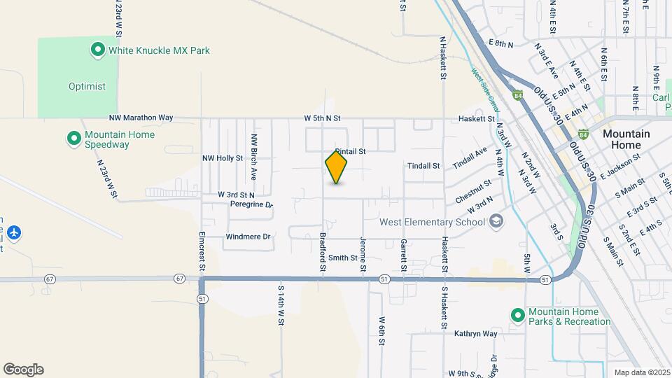 920-942 Foster Ave Map and Location Details