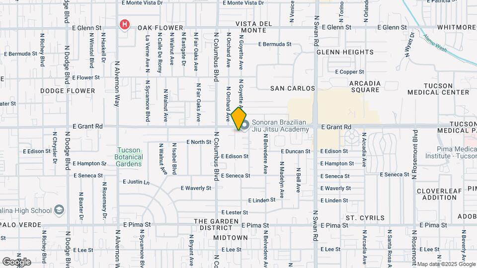 2330-2334 N Catalina Ave Mapa y Detalles de la Ubicación