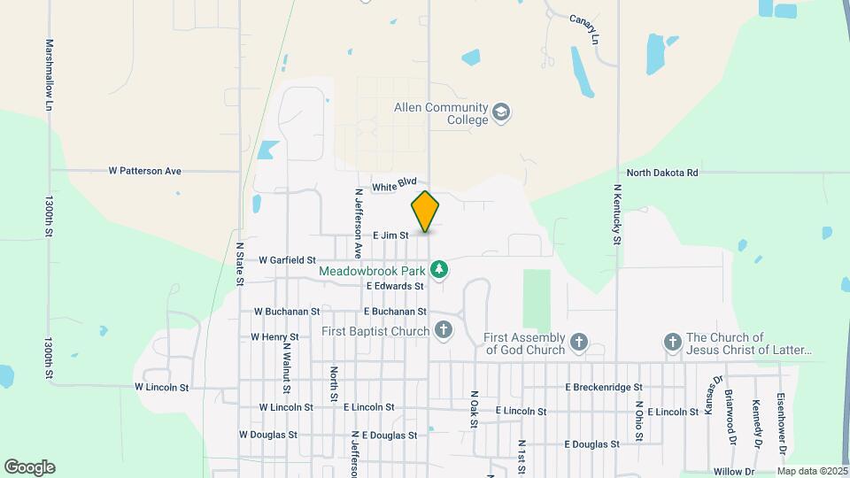 1224 N Cottonwood St Map and Location Details