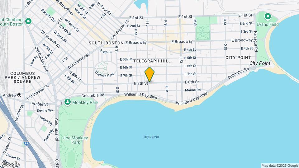 545-547-547 E 8th St Mapa y Detalles de la Ubicación