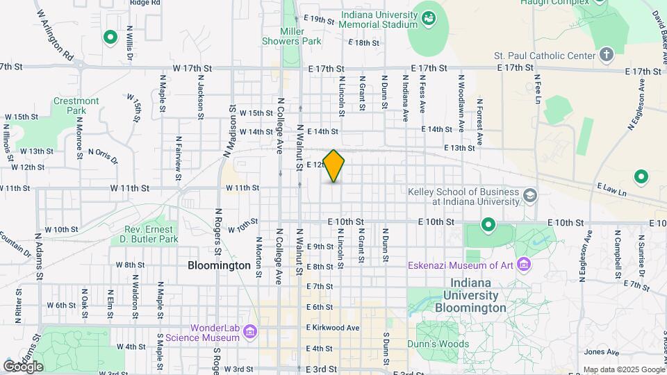 214 E 11th St Map and Location Details