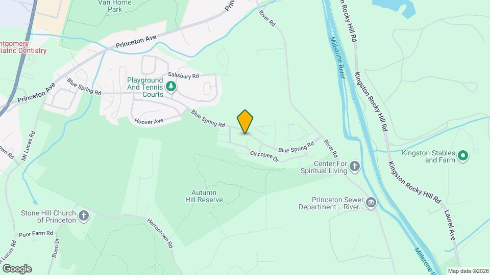 40 Roxbury Ct Map and Location Details