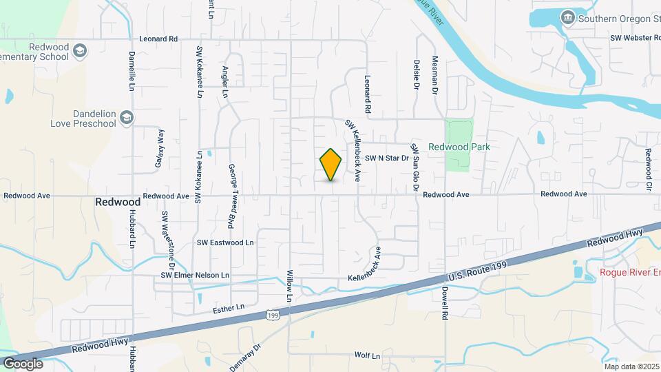 2368 Redwood Ave Map and Location Details