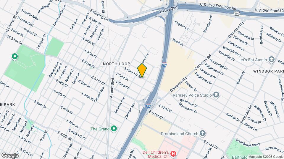 935 E 53rd St Map and Location Details