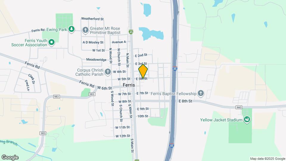 206 E 5th St Map and Location Details