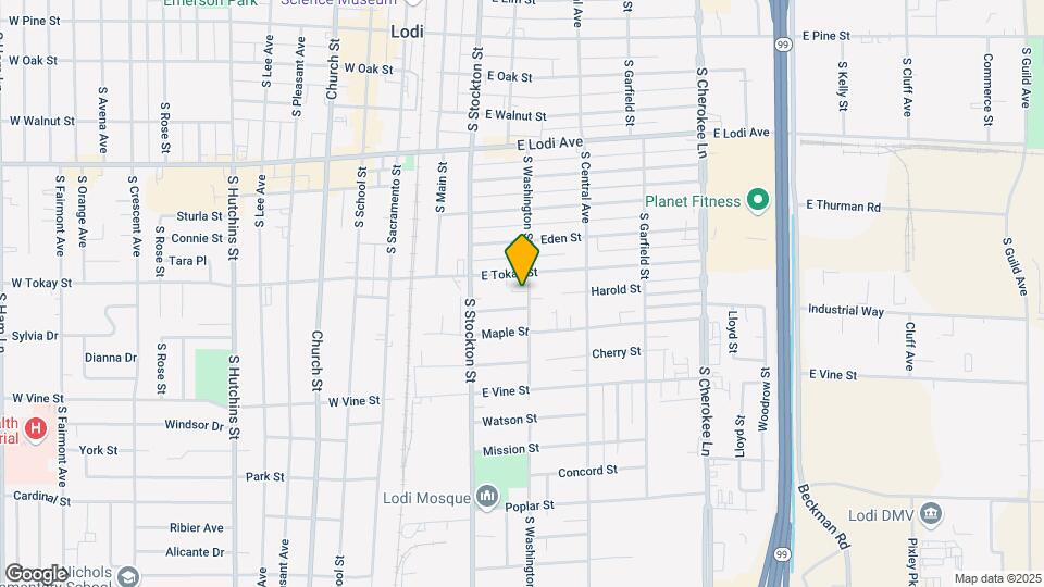 717 S Washington St Mapa y Detalles de la Ubicación