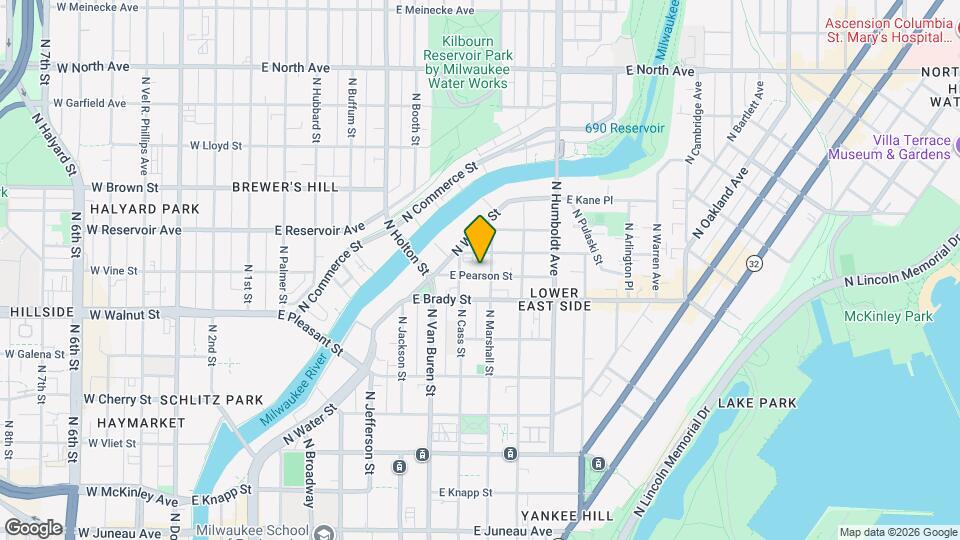 828 E Pearson St Map and Location Details