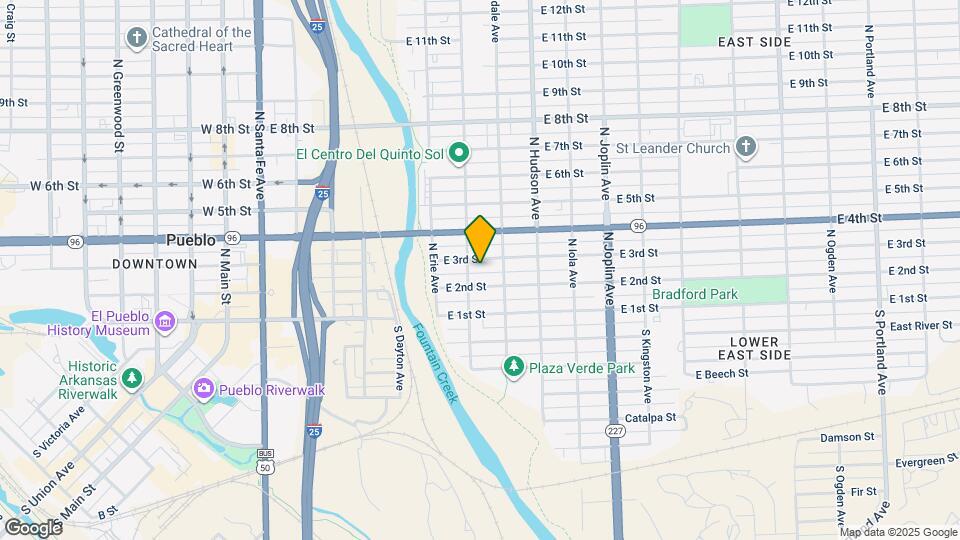 712 E 3rd St Map and Location Details