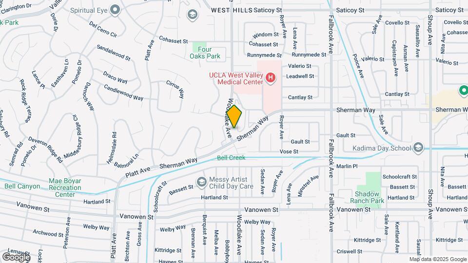 7130 Woodlake Ave Map and Location Details