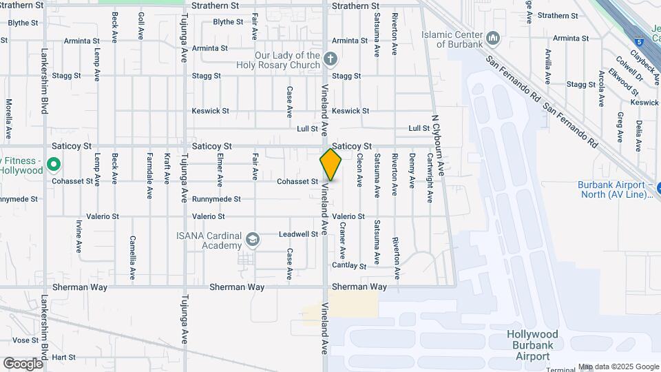 7450 Vineland Ave Map and Location Details