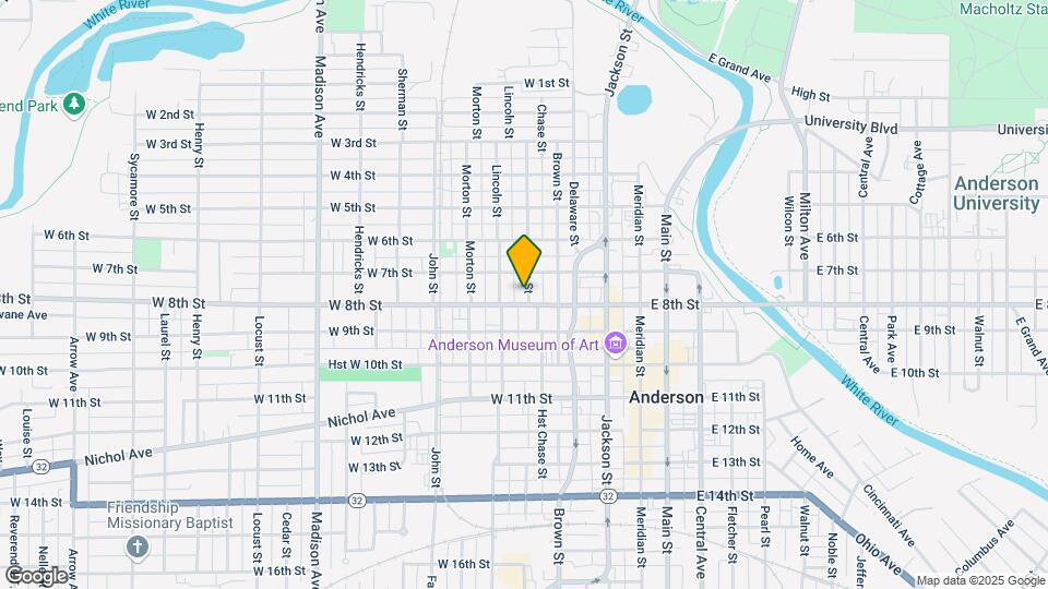 322 W 8th St Map and Location Details