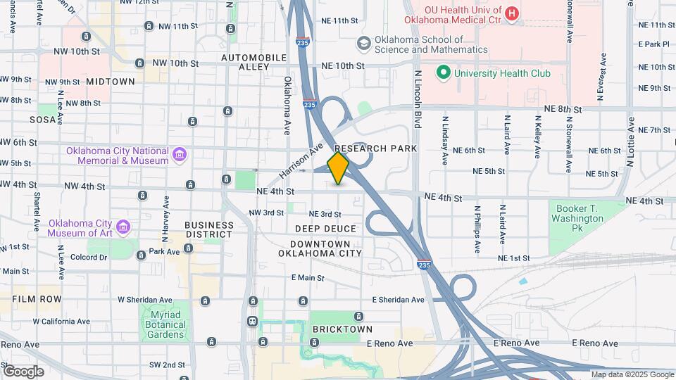 301 NE 4th St Map and Location Details