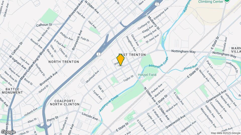 523 N Clinton Ave Map and Location Details