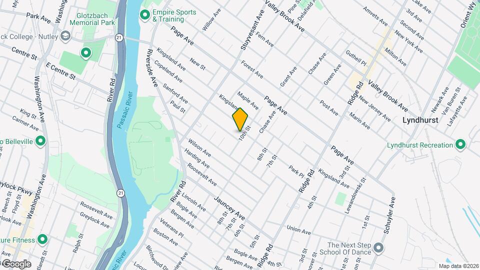 633 10th St Map and Location Details