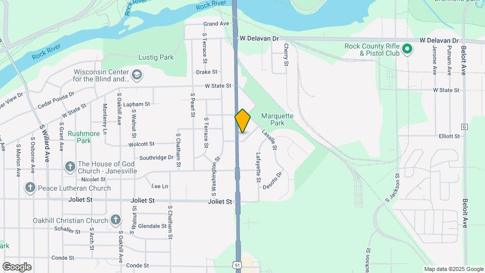 1347 Center Ave Map and Location Details