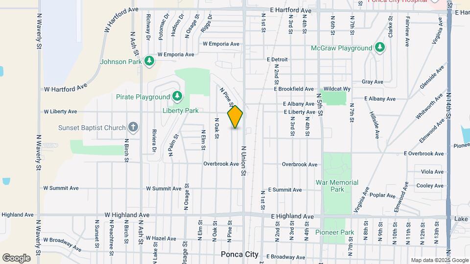 1005 N Pine St Map and Location Details