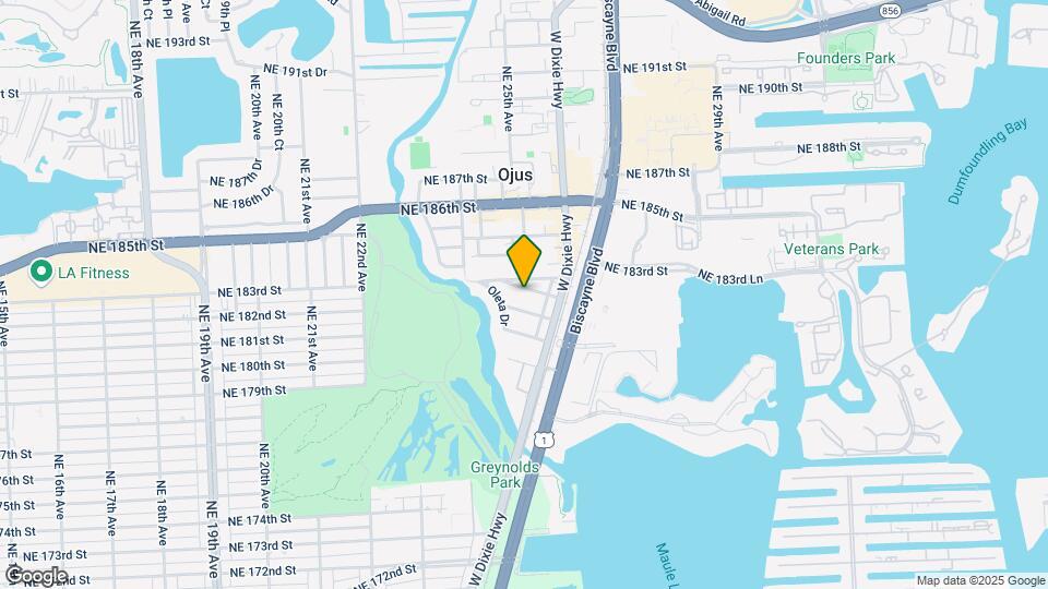 2572 NE 182nd Ter, Unit S8 Map and Location Details