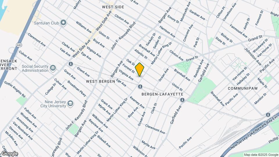 425 M.L.K. Drive Map and Location Details