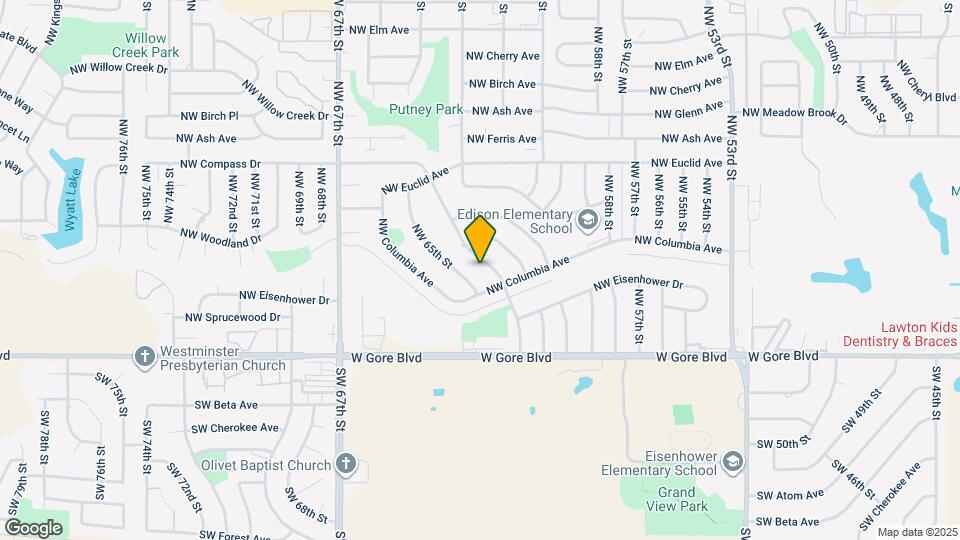 312 NW Compass Dr Map and Location Details