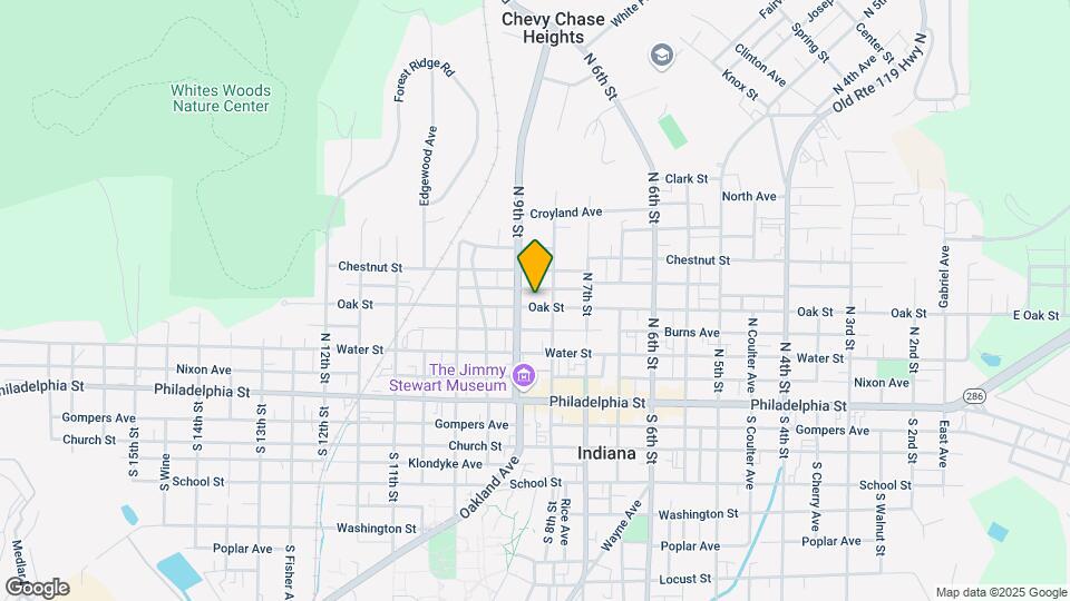 825 Oak St Map and Location Details