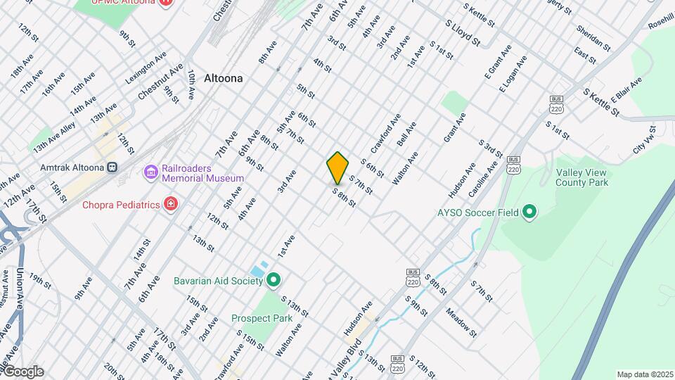 110 S 8th St Mapa y Detalles de la Ubicación