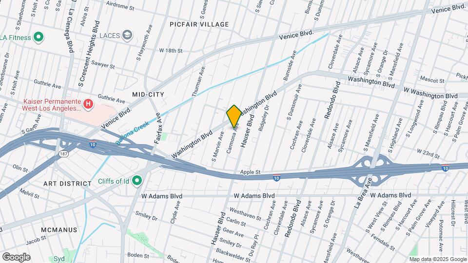 2215 Carmona Ave Mapa y Detalles de la Ubicación