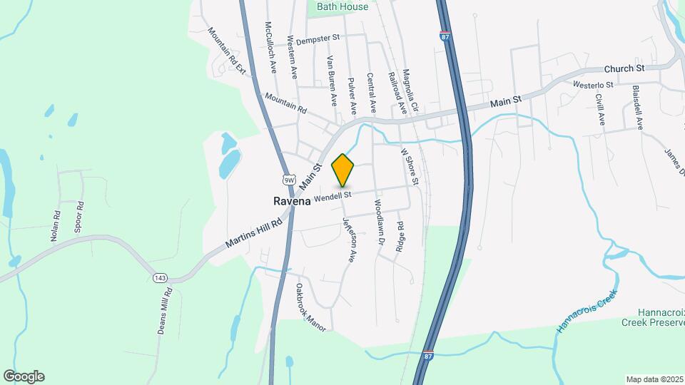 Louis Apartments and Nearby Ravena Apartments For Rent Ravena, NY