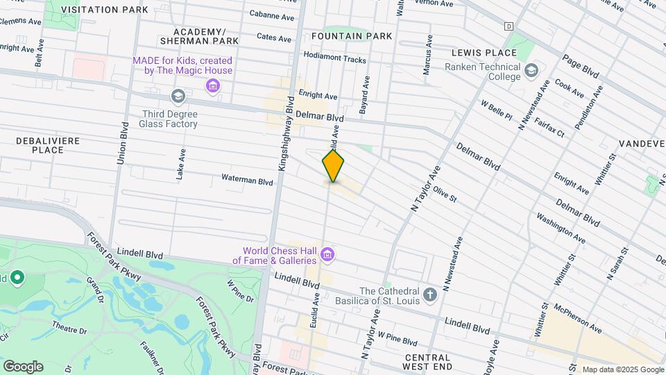 388 N Euclid Ave, Unit A Mapa y Detalles de la Ubicación