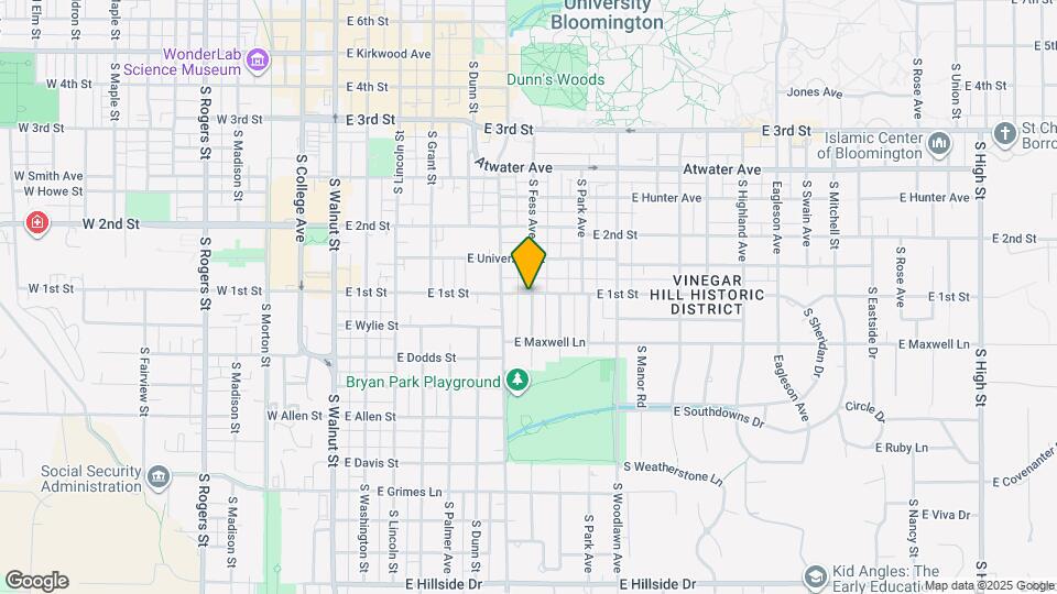 620 E 1st St Mapa y Detalles de la Ubicación