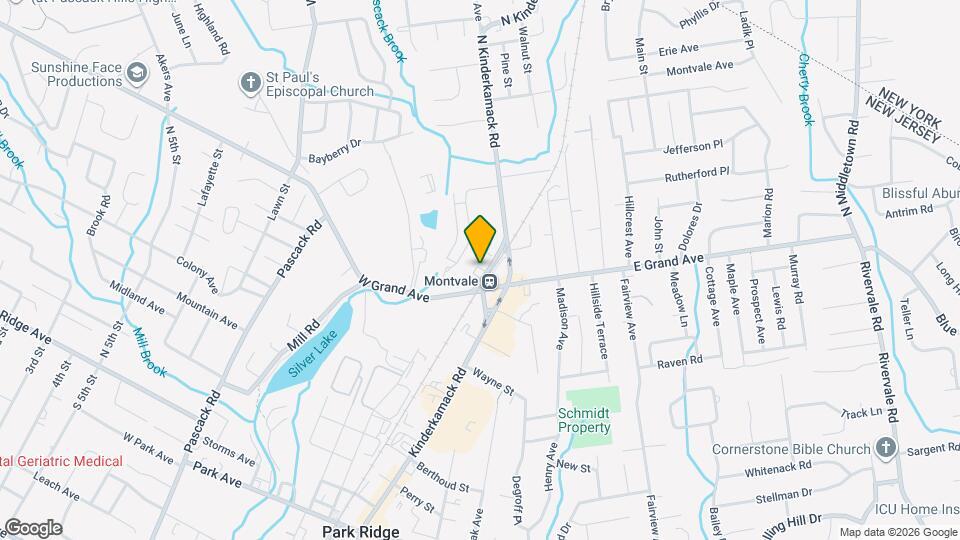 8 Railroad Ave, Unit 8 B Map and Location Details