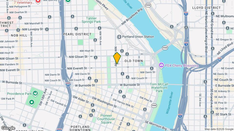 318 NW Broadway Map and Location Details