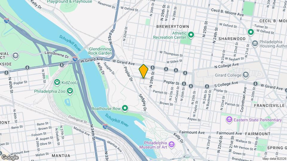 880 N Myrtlewood St Map and Location Details