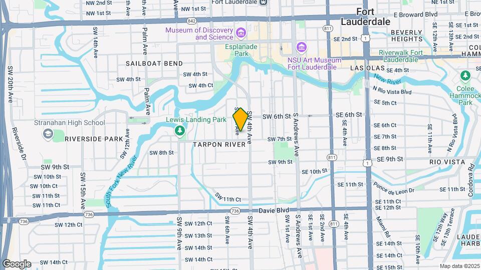 638 SW 5th Ave Map and Location Details