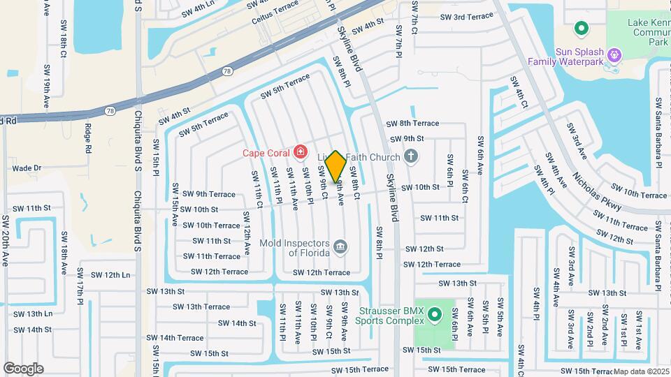 910 SW 9th Ave Map and Location Details