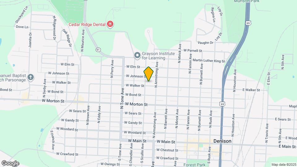 825 W Walker St Map and Location Details