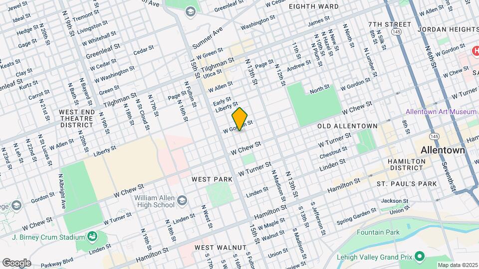 325 N Perry St Map and Location Details