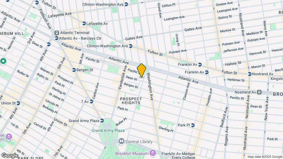 751 Dean St Mapa y Detalles de la Ubicación