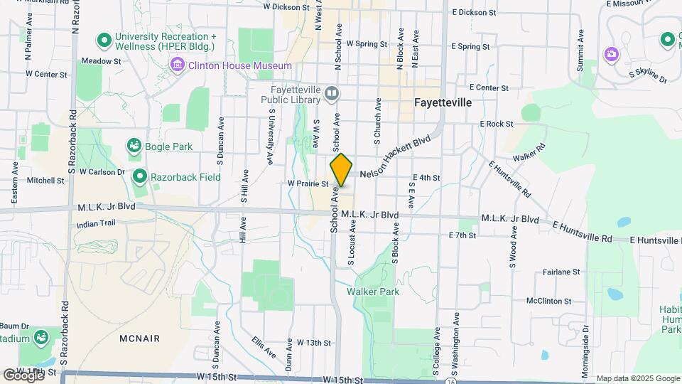 390 W 5th St Mapa y Detalles de la Ubicación