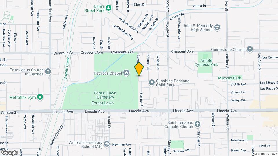8710-8712 Sumner Pl Mapa y Detalles de la Ubicación