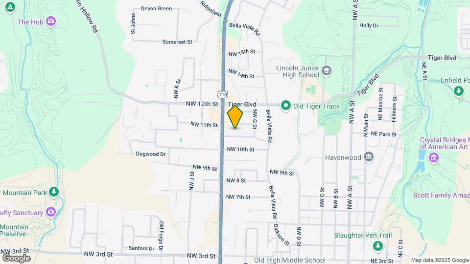 902 NW 11th St Map and Location Details