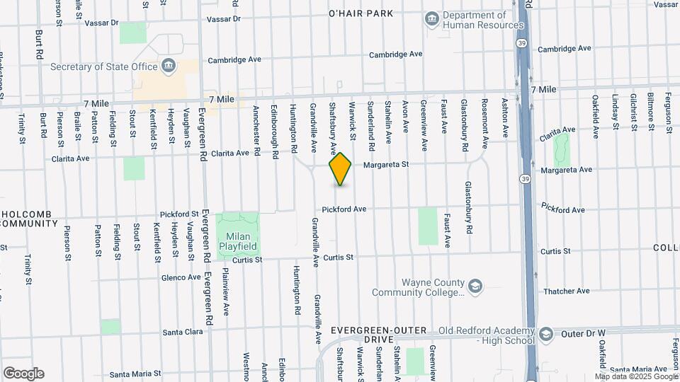 18452 Shaftsbury Ave Map and Location Details