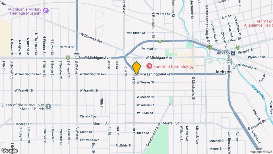 339 W Washington Ave Map and Location Details