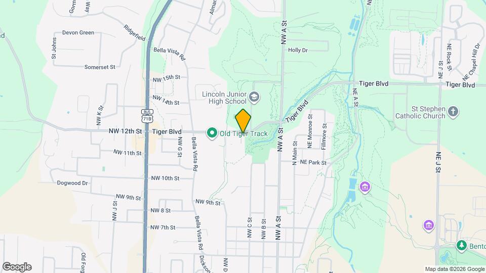 1102 NW Lincoln Ct Map and Location Details